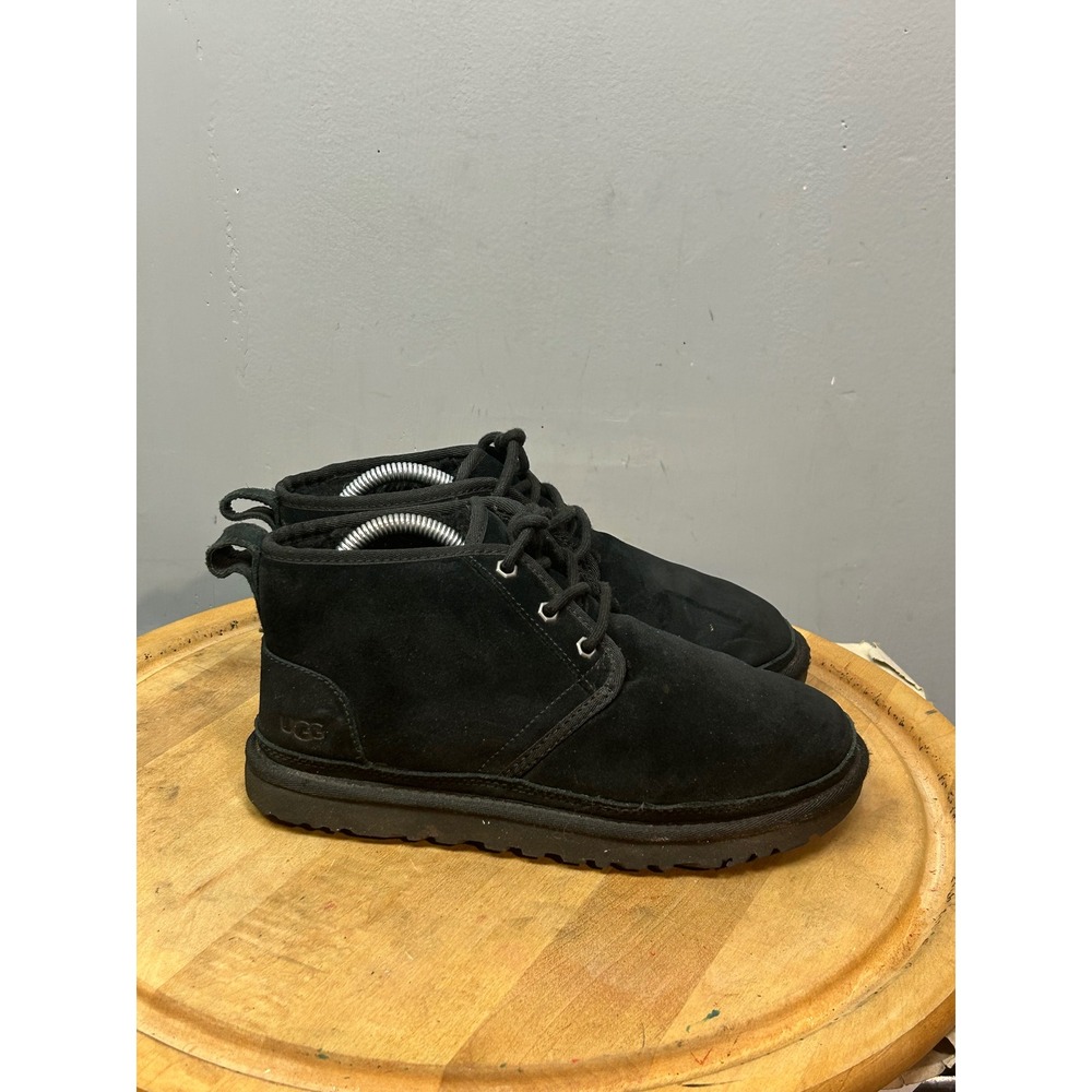 UGG Boots Womens 8 Black Neumel Suede Lace Up Chukka Ankle Sheepskin Lining